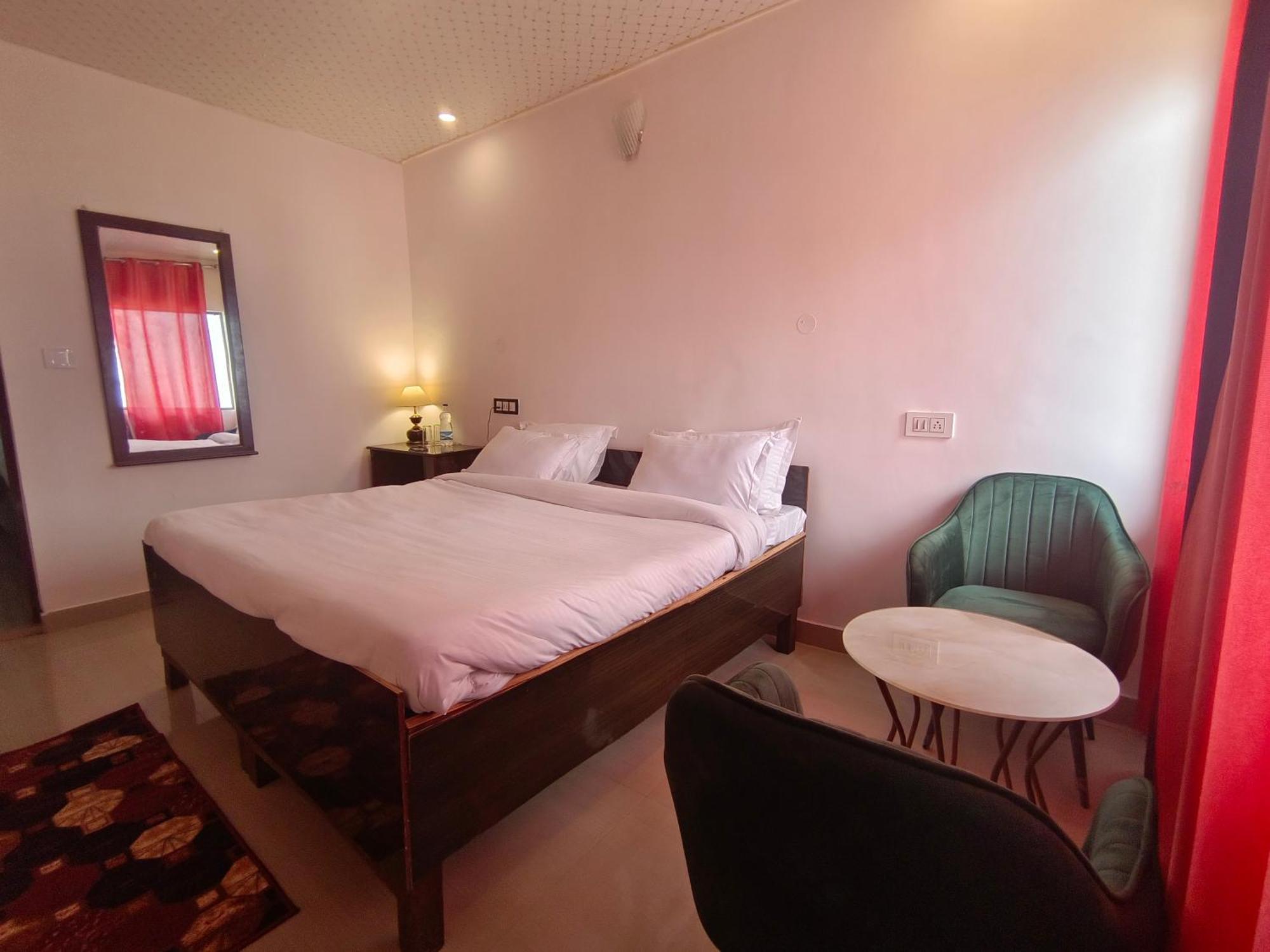 Haut Monde King'S Paradise Resort Kanatal Kültér fotó